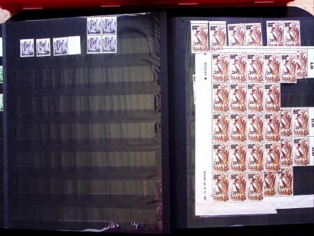 1947 SAAR II issue: Mint duplication in three stockbooks,