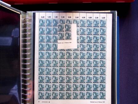 1947 SAAR I issue: Mint duplication in two stockbooks,
