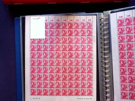 1947 SAAR I issue: Mint duplication in two stockbooks,