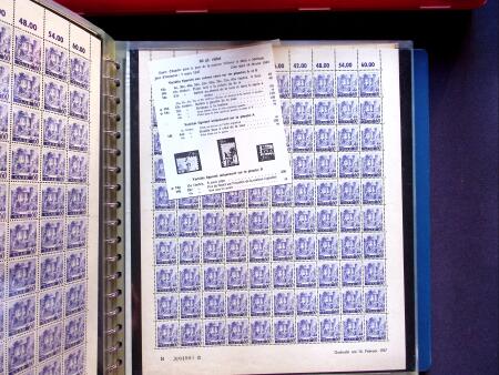 1947 SAAR I issue: Mint duplication in two stockbooks,
