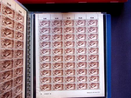 1947 SAAR I issue: Mint duplication in two stockbooks,