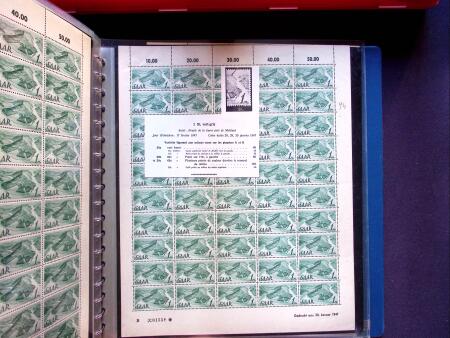 1947 SAAR I issue: Mint duplication in two stockbooks,