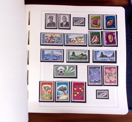 1946-1992, Collection en un album Leuchtturm couvrant