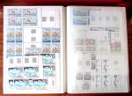 1955-2000, Stock en un classeur, neufs * et **, dont