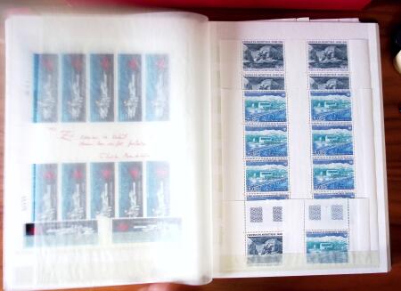 1955-2000, Stock en un classeur, neufs * et **, dont