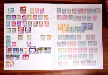 1920-1959, Collection en 1 classeur, en neuf ** et
