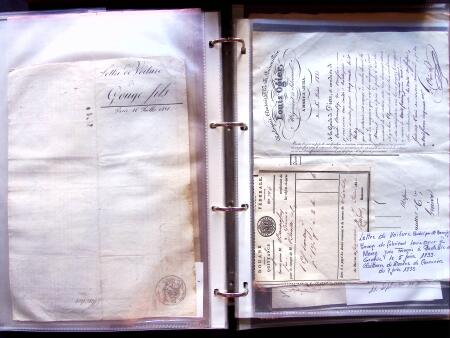 1796-1850, Documents préphilatéliques en deux classeurs