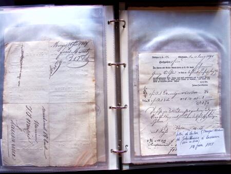 1796-1850, Documents préphilatéliques en deux classeurs
