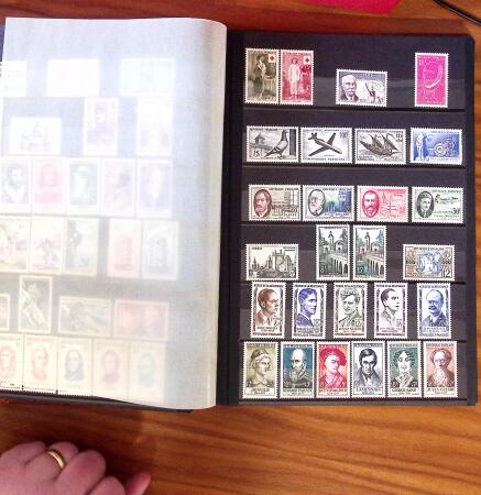 1849-2012, Trois débuts de collections de France en