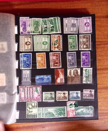 1872-1971, collection en un classeur neuf et obl.,