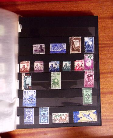 1872-1971, collection en un classeur neuf et obl.,