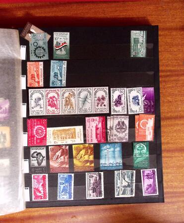 1872-1971, collection en un classeur neuf et obl.,
