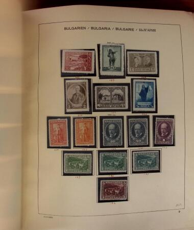 1886-1980, collection bien fournie en trois albums