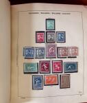 1886-1980, collection bien fournie en trois albums