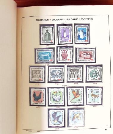 1886-1980, collection bien fournie en trois albums