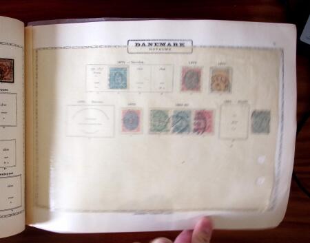1840-1899, Old-time all-world collection in an old
