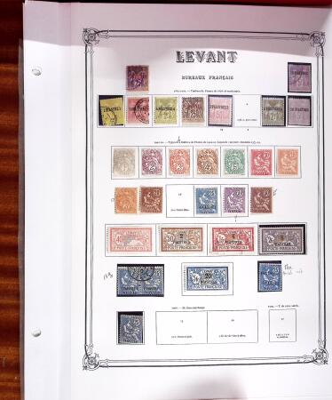 Petite collection sur grandes pages d'album, comprenant