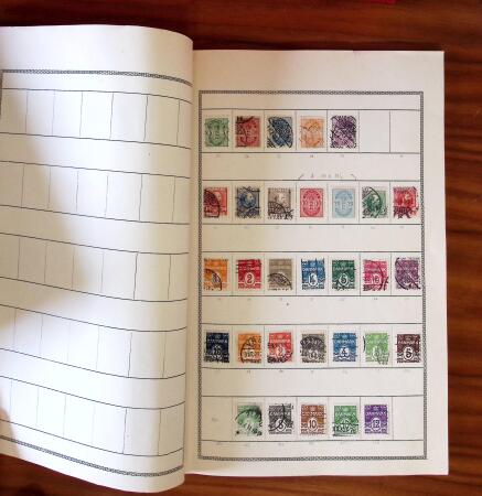 1880-1980, Small estate in six stockbooks incl. some