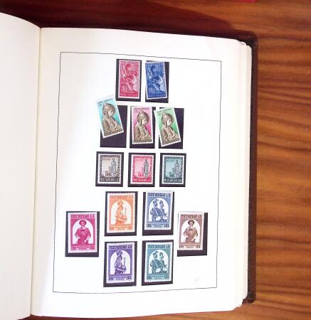 1880-1980, Small estate in six stockbooks incl. some