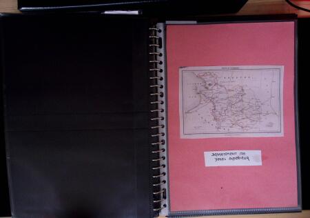 DEPARTEMENTS CONQUIS 1800-1850, 2 classeurs noirs de