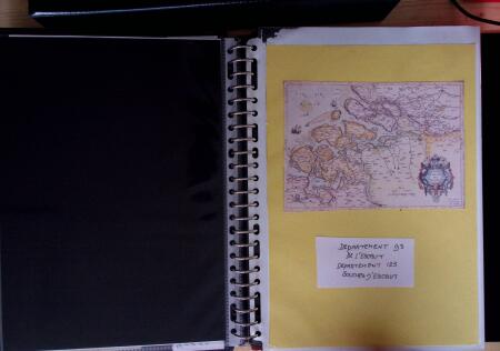 DEPARTEMENTS CONQUIS 1800-1850, 2 classeurs noirs de