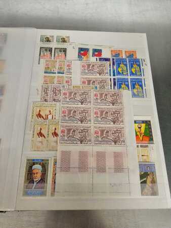 1960-1980, 7 albums de timbres des anciennes colonies