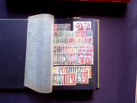 1880-1950, Petite succession en deux cartons, avec