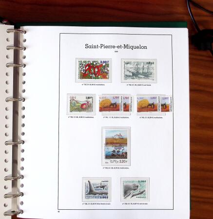 1983-2014, Quatre classeurs avec les possessions françaises :
