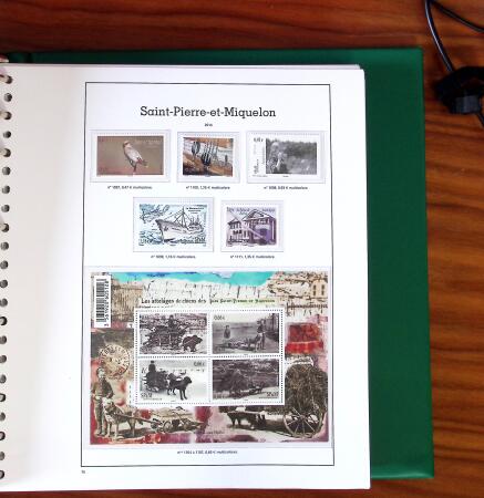 1983-2014, Quatre classeurs avec les possessions françaises :