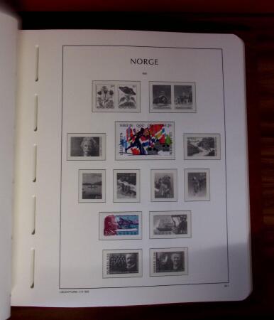 1977-2002, Mint collection in two albums, virtually