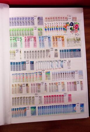 1854-1985, Mint used selection in 11 stockbooks or albums,