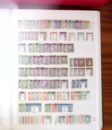 1852-1970, All-world collection in six stockbooks, noted
