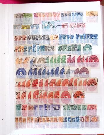 1860-1990, Collection of OVERSEAS in XX stockbooks,