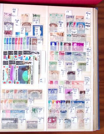 1860-1990, Collection of OVERSEAS in XX stockbooks,