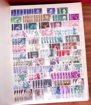 1850-1988, Mint and used selection in 9 albums or stockbooks,
