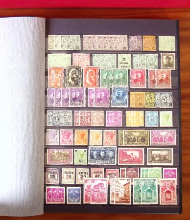 1885-1990, Lot exceptionnel de Monaco en 21 albums et