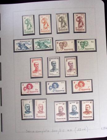 1937-1952, Collection de séries coloniales, neuf **,