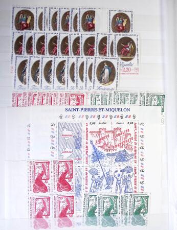 1938-1995, Stock en un album comprenant une partie