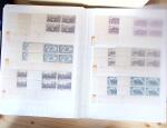 1928-1998, Collection de coins datés en 3 classeurs,