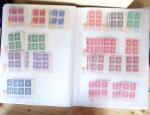 1928-1998, Collection de coins datés en 3 classeurs,