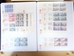 1928-1998, Collection de coins datés en 3 classeurs,