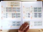 1928-1998, Collection de coins datés en 3 classeurs,