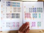 1928-1998, Collection de coins datés en 3 classeurs,