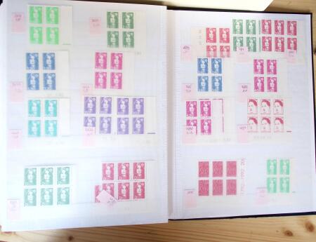 1928-1998, Collection de coins datés en 3 classeurs,