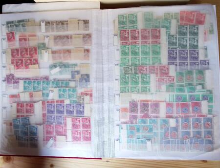 1928-1998, Collection de coins datés en 3 classeurs,