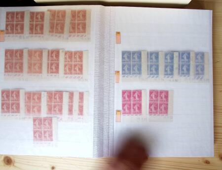 1928-1998, Collection de coins datés en 3 classeurs,