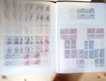 1928-1998, Collection de coins datés en 3 classeurs,