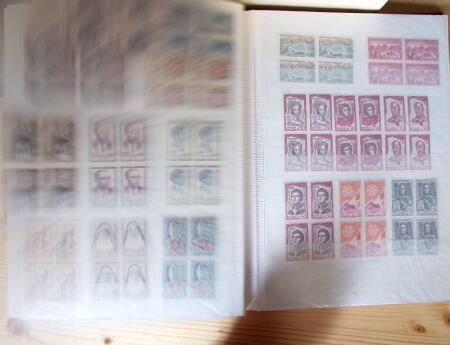 1928-1998, Collection de coins datés en 3 classeurs,