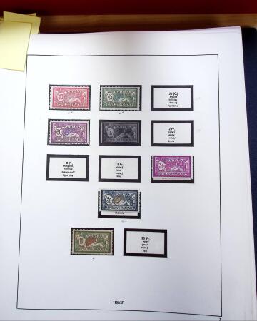 1900-1998 Collection agrémentée d'une collection