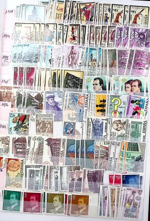 1850-1999, Collection d'ESPAGNE bien fournie en 5 albums